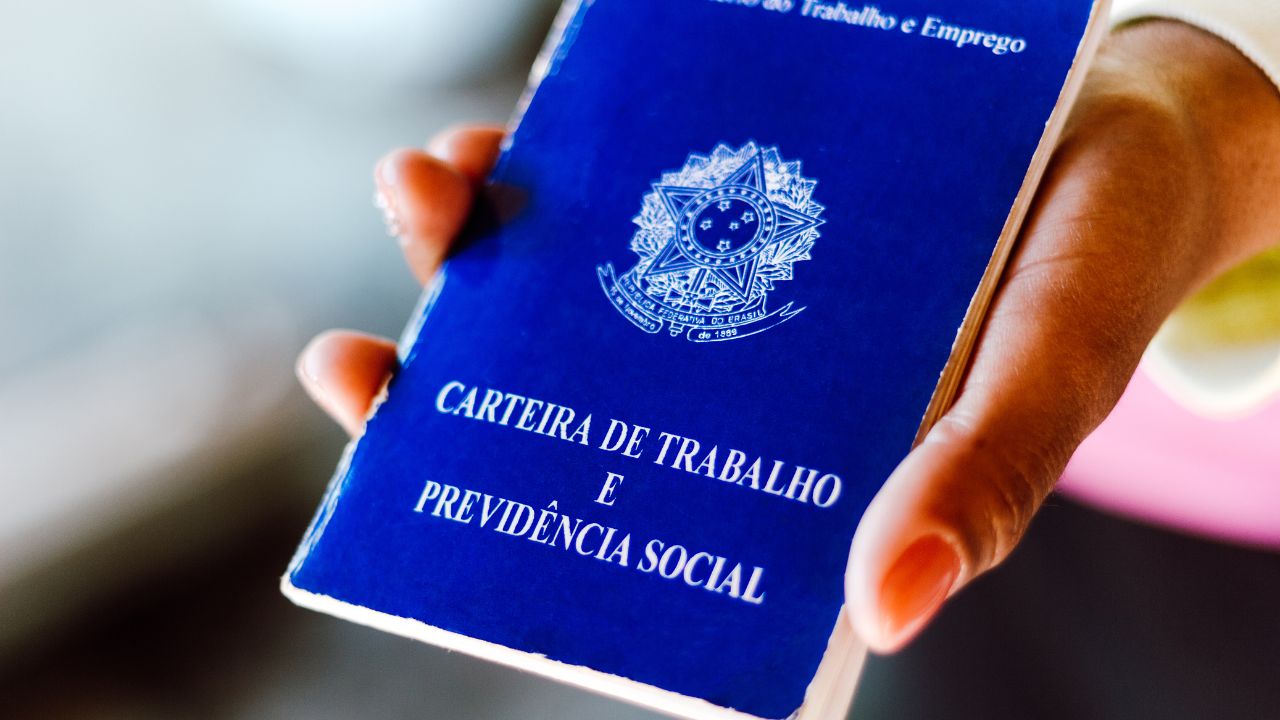 Caraguatatuba oferece oportunidades de trabalho para pessoas sem experiência e que precisam de vagas no litoral norte de São Paulo; confira quais são.